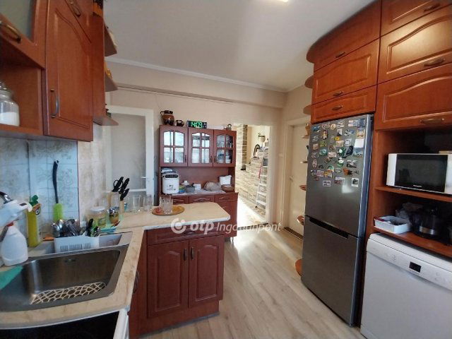 Eladó sorház, Nyíregyházán 84.9 M Ft, 3+1 szobás