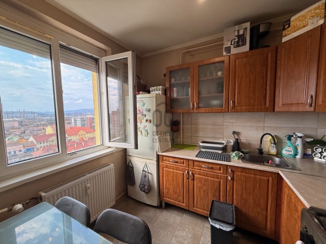 Eladó panellakás, Budapesten, XXI. kerületben 48 M Ft, 2 szobás