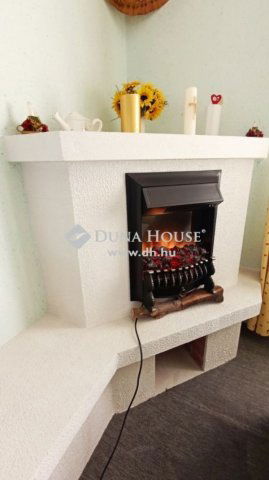 Eladó téglalakás, Mohácson 68.9 M Ft, 4 szobás
