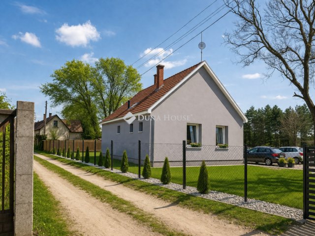 Eladó családi ház, Lajosmizsén 49.9 M Ft, 4 szobás