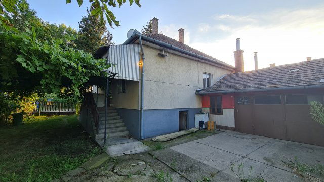 Eladó családi ház, Kállón 17.9 M Ft, 3 szobás