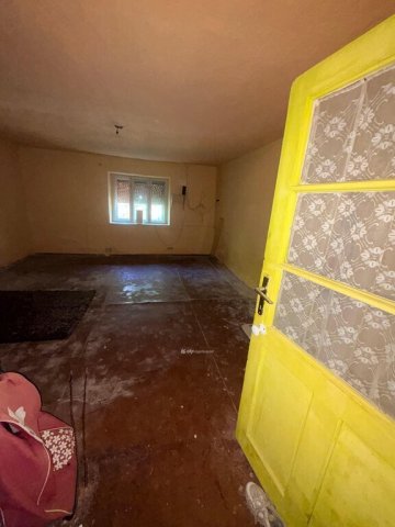 Eladó családi ház, Csökmőn 7.5 M Ft, 2+1 szobás