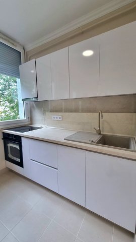 Eladó téglalakás, Nyíregyházán, Szent István utcában