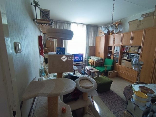 Eladó panellakás, Szegeden 43.89 M Ft, 2 szobás