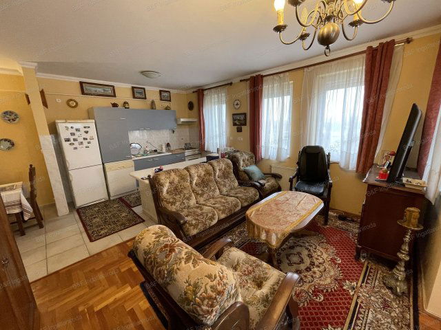 Eladó téglalakás, Hajdúszoboszlón 59.99 M Ft, 3 szobás