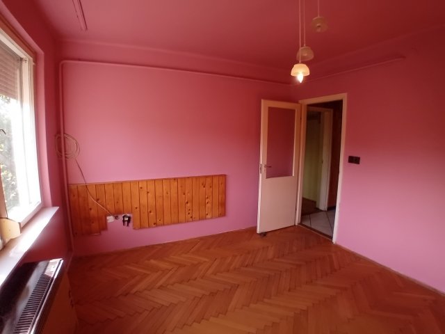 Eladó téglalakás, Baján, Ifjúság útján 45 M Ft, 3 szobás