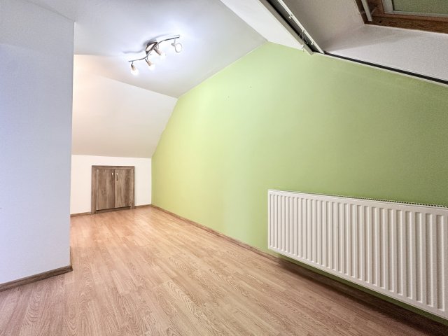 Eladó családi ház, Szombathelyen, Kassák Lajos utcában 54.9 M Ft