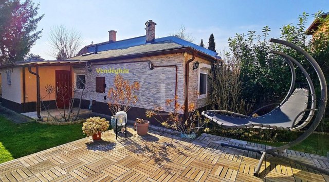 Eladó családi ház, Budapesten, XVI. kerületben 285 M Ft