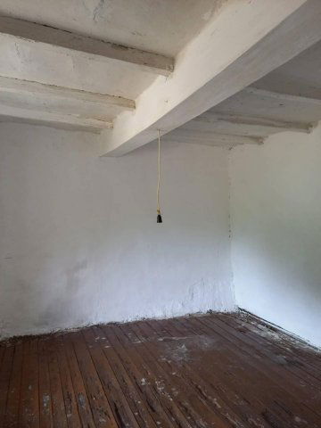Eladó családi ház, Békéscsabán 16.5 M Ft, 4 szobás