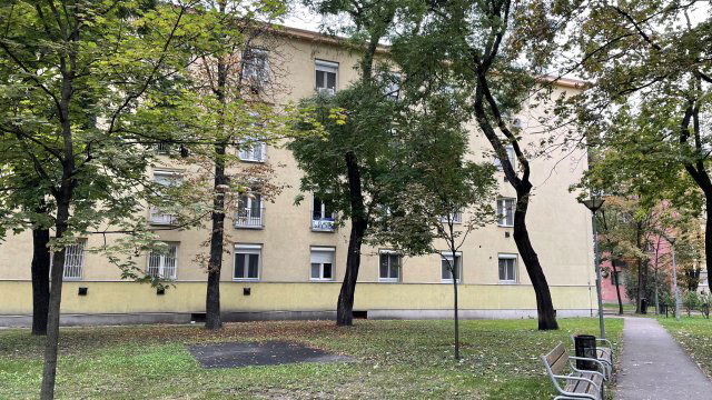 Eladó téglalakás, Győrött 45 M Ft, 2 szobás