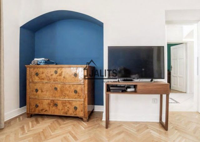 Kiadó téglalakás, albérlet, II. kerületben, Ady Endre utcában