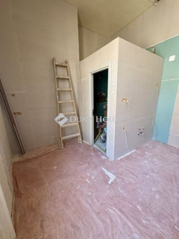 Eladó téglalakás, Budapesten, XIII. kerületben 30 M Ft, 1 szobás