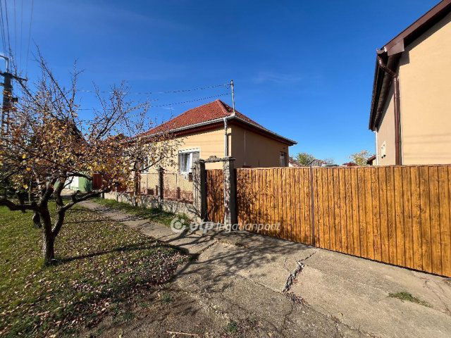 Eladó családi ház, Berettyóújfaluban 44.9 M Ft, 2 szobás