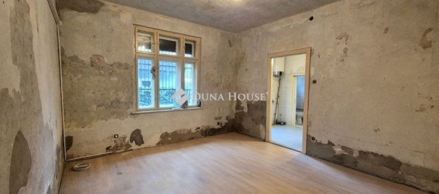 Eladó téglalakás, Budapesten, XVIII. kerületben 35 M Ft