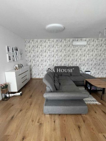 Eladó családi ház, Inárcson 129 M Ft, 5 szobás