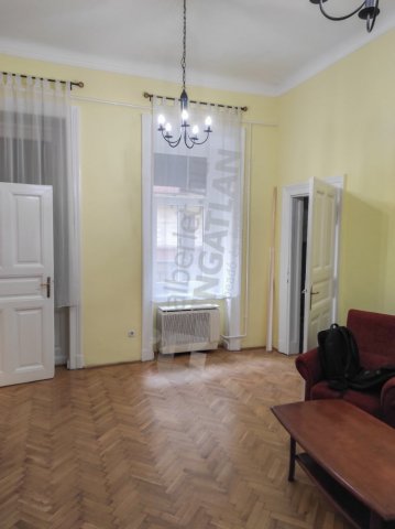 Kiadó téglalakás, albérlet, VIII. kerületben, Rákóczi úton