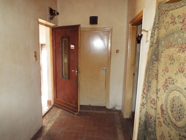 Eladó családi ház, Adonyban 36.3 M Ft, 3 szobás