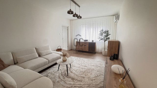 Eladó panellakás, Budapesten, XV. kerületben 82.9 M Ft, 3 szobás