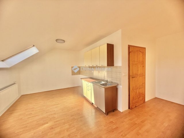 Eladó téglalakás, Kozármislenyen 34.9 M Ft, 2 szobás