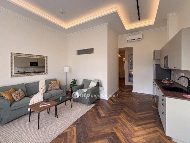 Eladó téglalakás, Budapesten, VII. kerületben 99.9 M Ft