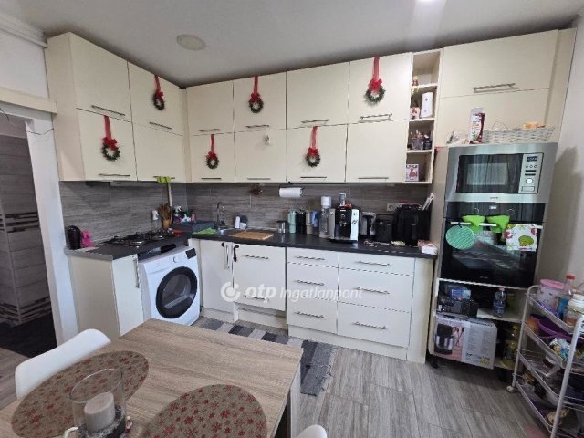 Eladó téglalakás, Miskolcon 29.9 M Ft, 1+1 szobás