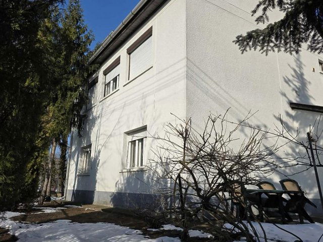 Eladó családi ház, Budapesten, XVII. kerületben 66.9 M Ft