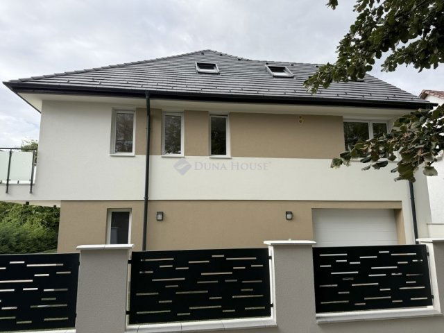 Eladó téglalakás, Budapesten, XIX. kerületben 164.7 M Ft