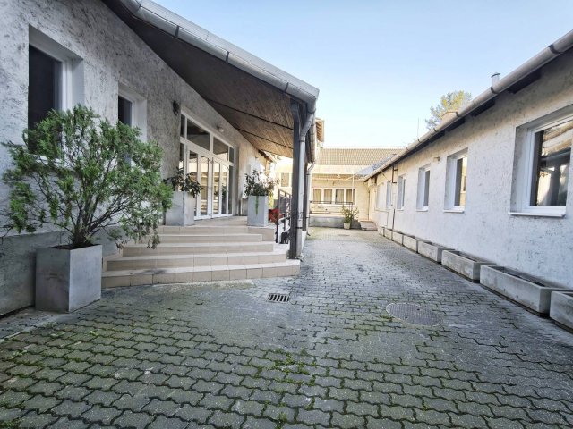 Eladó ipari ingatlan, Szegeden 495 M Ft / költözzbe.hu