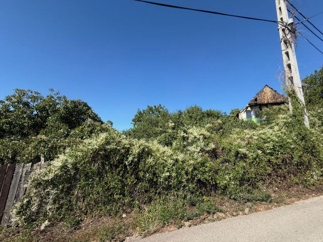 Eladó telek, Pécsett, Felsőmakár dűlőn 34.9 M Ft