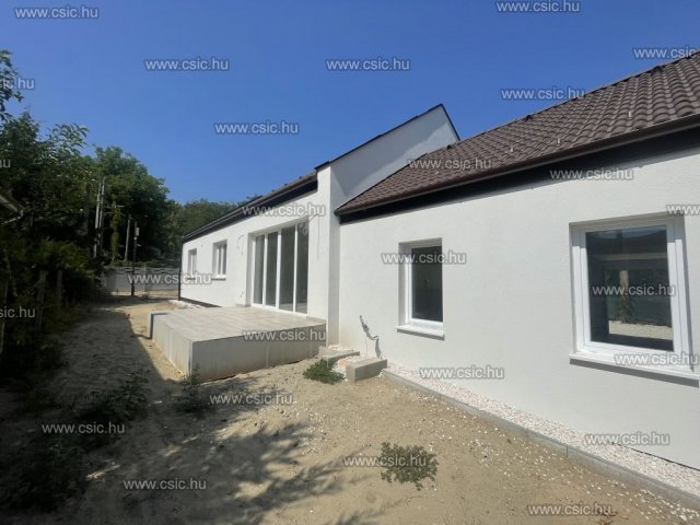 Eladó ikerház, Veresegyházon 120 M Ft, 4 szobás