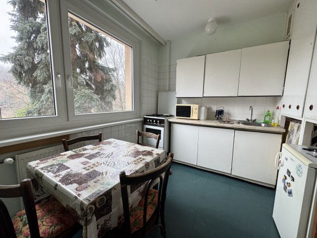 Eladó panellakás, Miskolcon 34.99 M Ft, 3 szobás