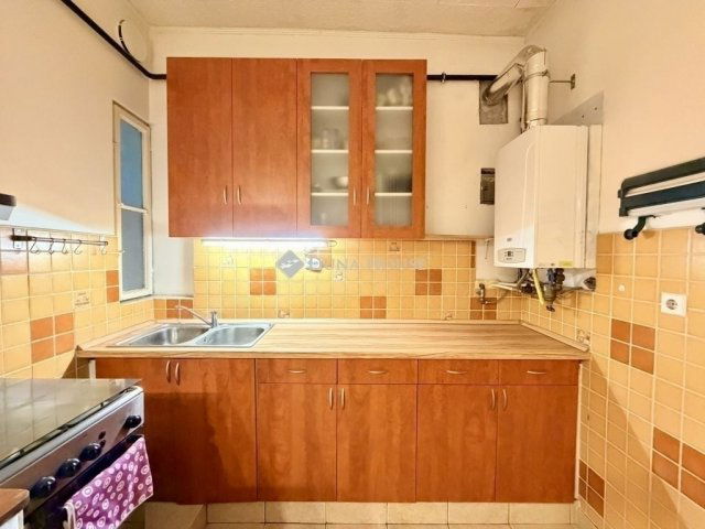 Eladó téglalakás, Budapesten, VII. kerületben 64.9 M Ft