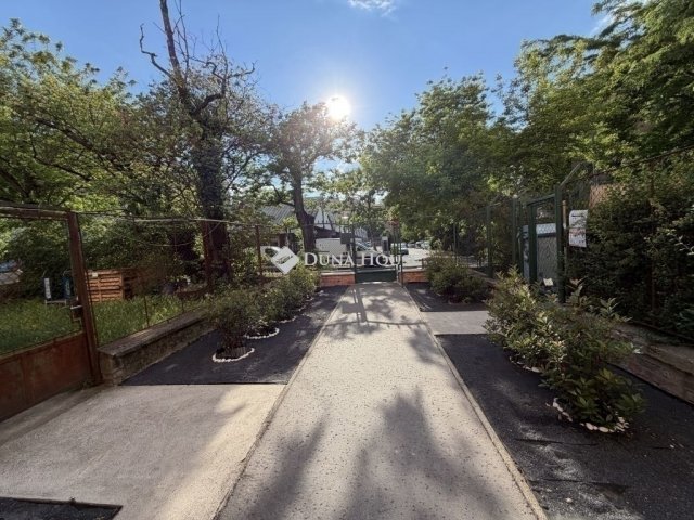 Eladó téglalakás, Budapesten, III. kerületben 57.5 M Ft