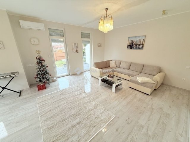 Eladó családi ház, Budapesten, XVIII. kerületben 149.9 M Ft