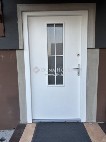 Eladó családi ház, Érden 175 M Ft, 4 szobás