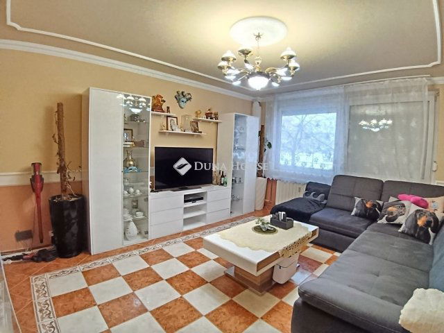 Eladó panellakás, Budapesten, XX. kerületben 119.99 M Ft