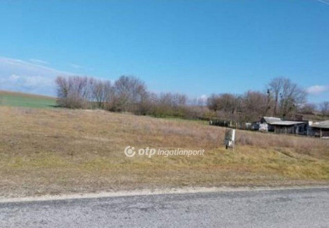 Eladó telek, Kupon 8 M Ft / költözzbe.hu