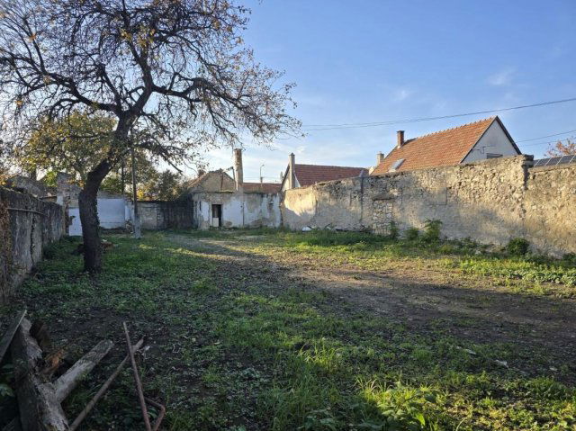 Eladó telek, Tapolcán 27.9 M Ft / költözzbe.hu