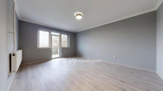 Eladó családi ház, Tuzséren 16 M Ft, 3+1 szobás