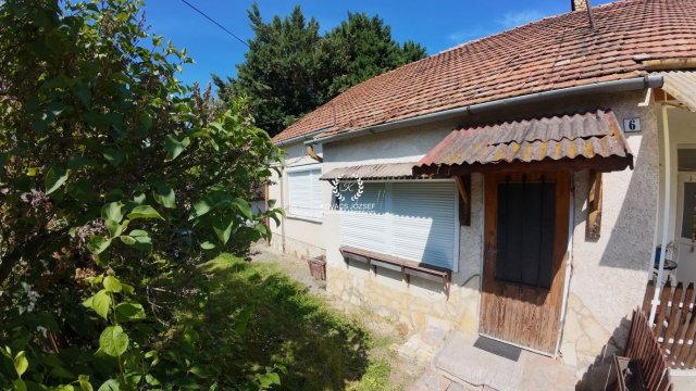 Eladó ikerház, Ózdon 4.2 M Ft, 3 szobás / költözzbe.hu