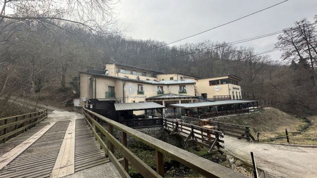 Eladó mezogazdasagi ingatlan, Visegrádon 7.9 M Ft