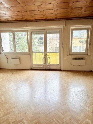 Eladó téglalakás, Budapesten, II. kerületben 155 M Ft, 3 szobás