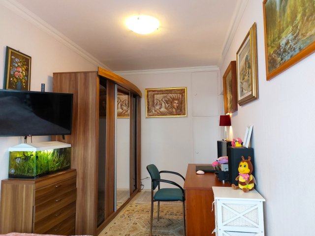 Eladó panellakás, Szolnokon 29.8 M Ft, 2 szobás