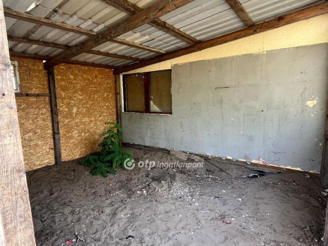 Eladó telek, Tápiószőlősön 3.5 M Ft / költözzbe.hu