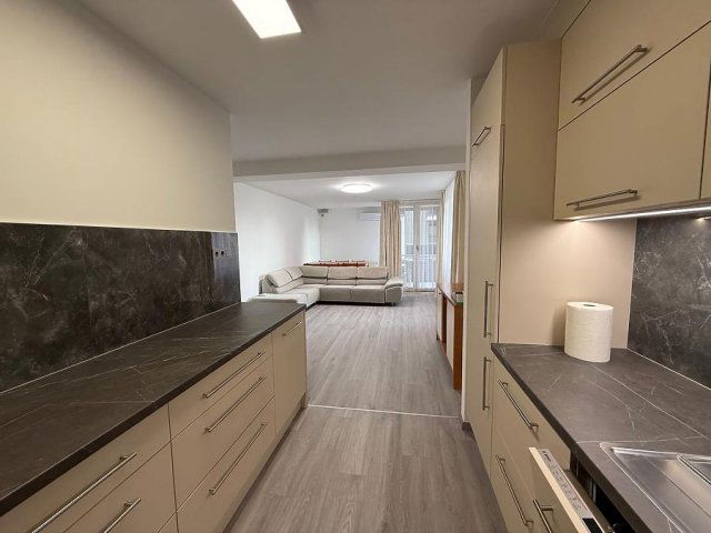 Eladó téglalakás, Budapesten, IX. kerületben, Márton utcában