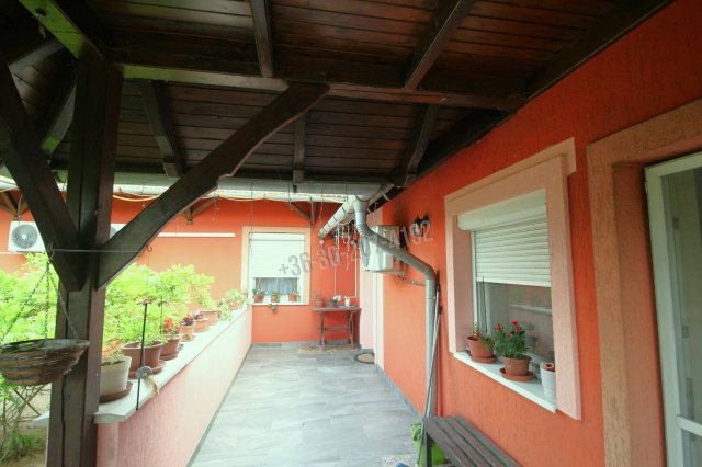 Eladó családi ház, Szatymazon 85 M Ft, 4 szobás