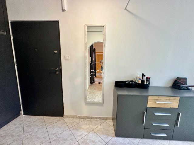 Eladó panellakás, Szegeden, Kisteleki Ede utcában 66.99 M Ft