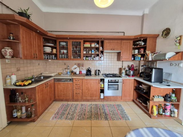 Eladó családi ház, Bagodon 35 M Ft, 3 szobás