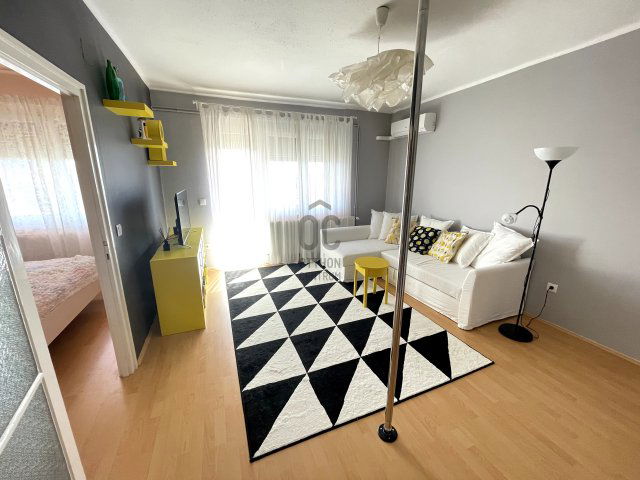 Kiadó téglalakás, albérlet, Balatonfüreden 300 E Ft / hó
