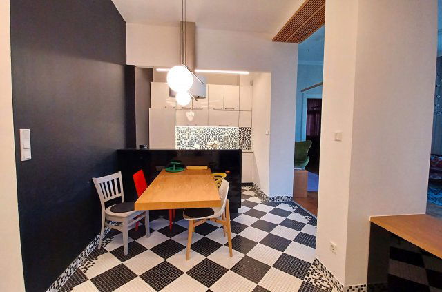 Kiadó téglalakás, albérlet, Budapesten, V. kerületben, 3 szobás